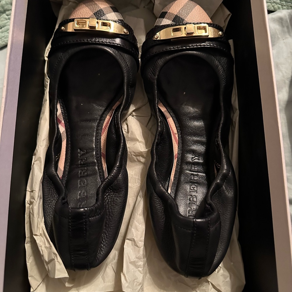 Women’s Burberry Haymarket Aston Ballerina Flats 7.50